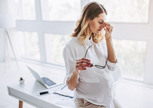 hamilelikte baş ağrısı neden olur